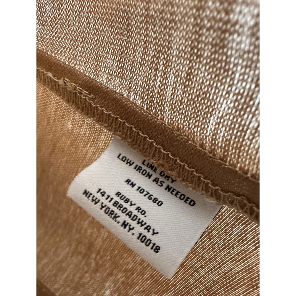 Ruby Rd. Gold Tone Shimmer Jacket. Zip Front. Size 14P - Picture 10 of 10